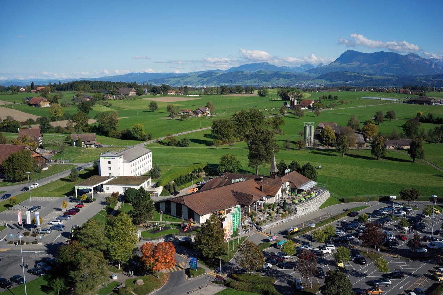 Lurag Luzerner Raststätte: Umbau des Westteils und starker Franken belasten Umsatz und Gewinn in 2015 – Künftig weniger Dividende?