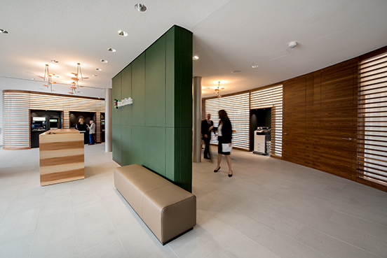 Bank Linth: Solides Ergebnis im 1. Semester – Neue Filialen, neue Angebote und noch stärkerer Kundenfokus