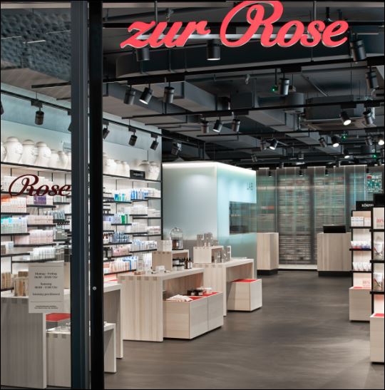 Seit dem 8. August ist Zur Rose auch "off-line" mit einem Flagship-Store in Bern vertreten. Bild: zvg