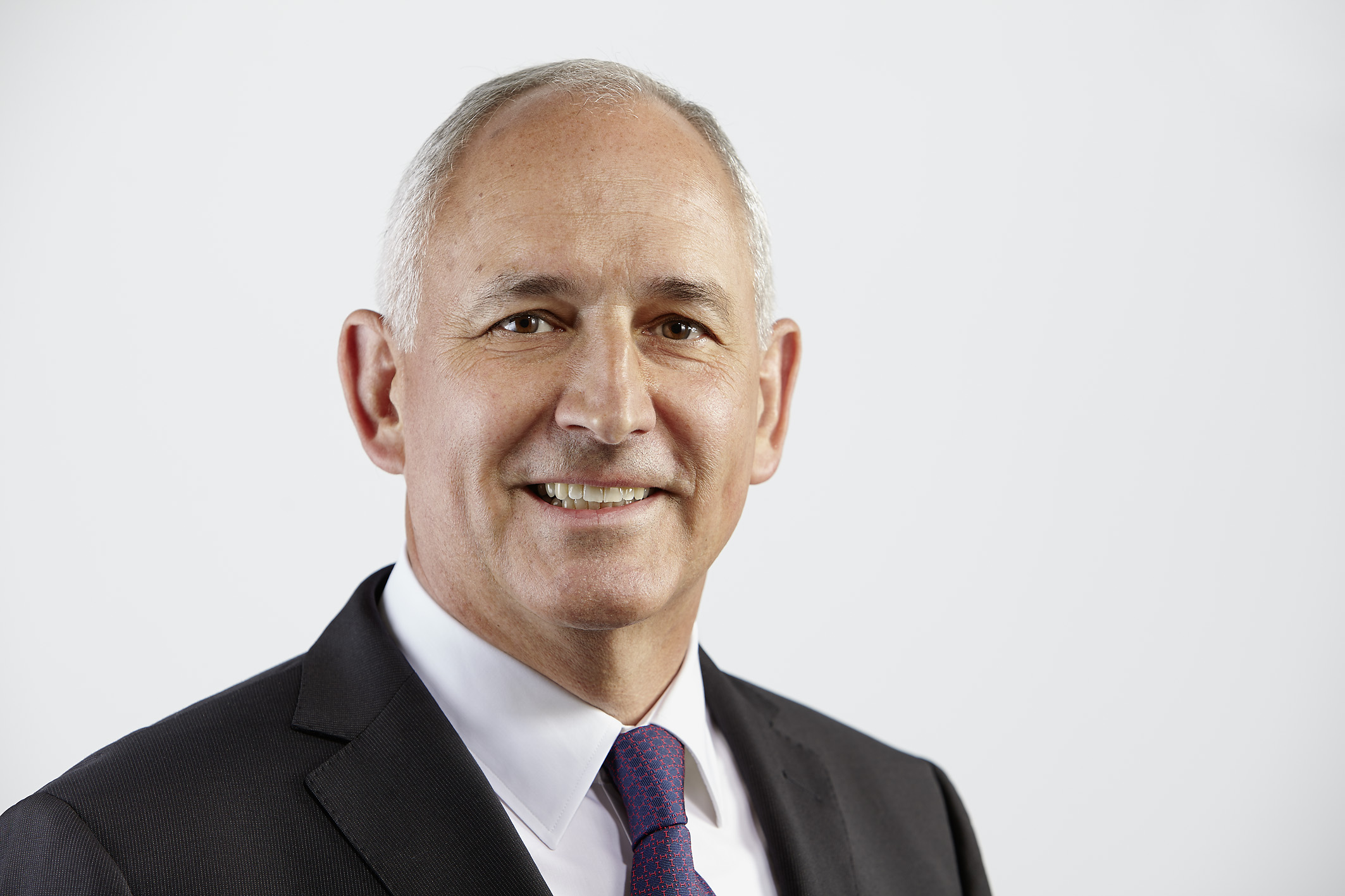 Andreas Buri, CEO Clientis: „Wir gehen heute davon aus, auf die Weitergabe von Negativzinsen verzichten zu können.“