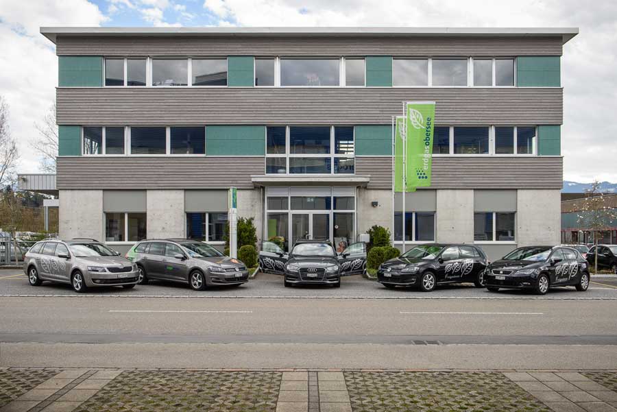 Energie ZürichseeLinth: Stadt will Aktien im Publikum platzieren, Credit Suisse-Stiftung übernimmt 30% – Zeichnungsfrist läuft bis zum 15. November Energie Zürichsee Linth