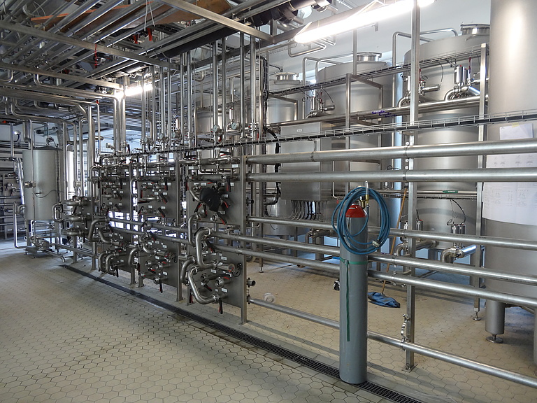 Brauerei Falken: Umsatz geht 2015/16 auf 21.6 Mio. CHF zurück, deutlich höhere Transparenz – Gehaltene Dividende von 50 CHF