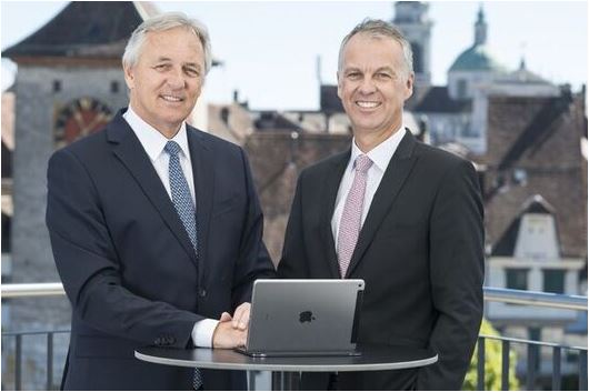 VRP Felix Leuenberger und CEO Markus Boss sind mit dem Geschäftsergebnis 2016 der Regiobank Solothurn zufrieden. Bild: zvg