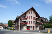 Spar- und Leihkasse Gürbetal: Zinserfolg sinkt 2016 um 4.4.%, Druck auf Zinsmarge hält an – 105 CHF Dividende