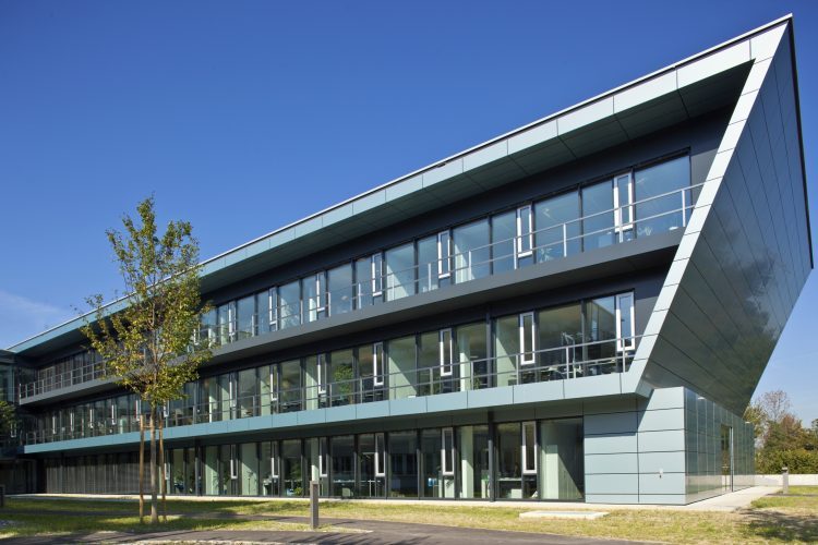 Centralschweizerische Kraftwerke: Trotz schwieriger Marktbedingungen gut unterwegs Im neuen Firmengebäude sitzt nicht nur die Chefetage der CKW.