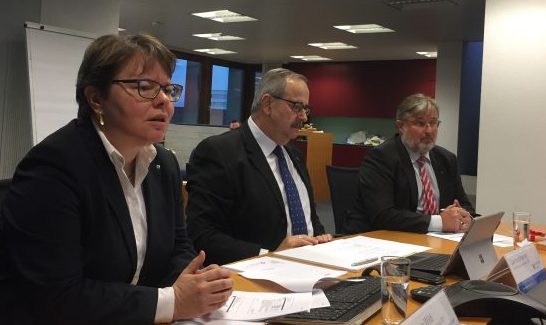 Hypothekarbank Lenzburg: Tiefere Finanzierungskosten stoppen Druck auf die Zinsmarge – 150 CHF Dividende im Jubiläumsjahr Die Zahlen für 2017 fallen sehr gut aus.