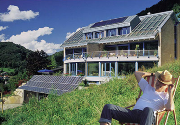 Eniwa und Holinger Solar: Fusion