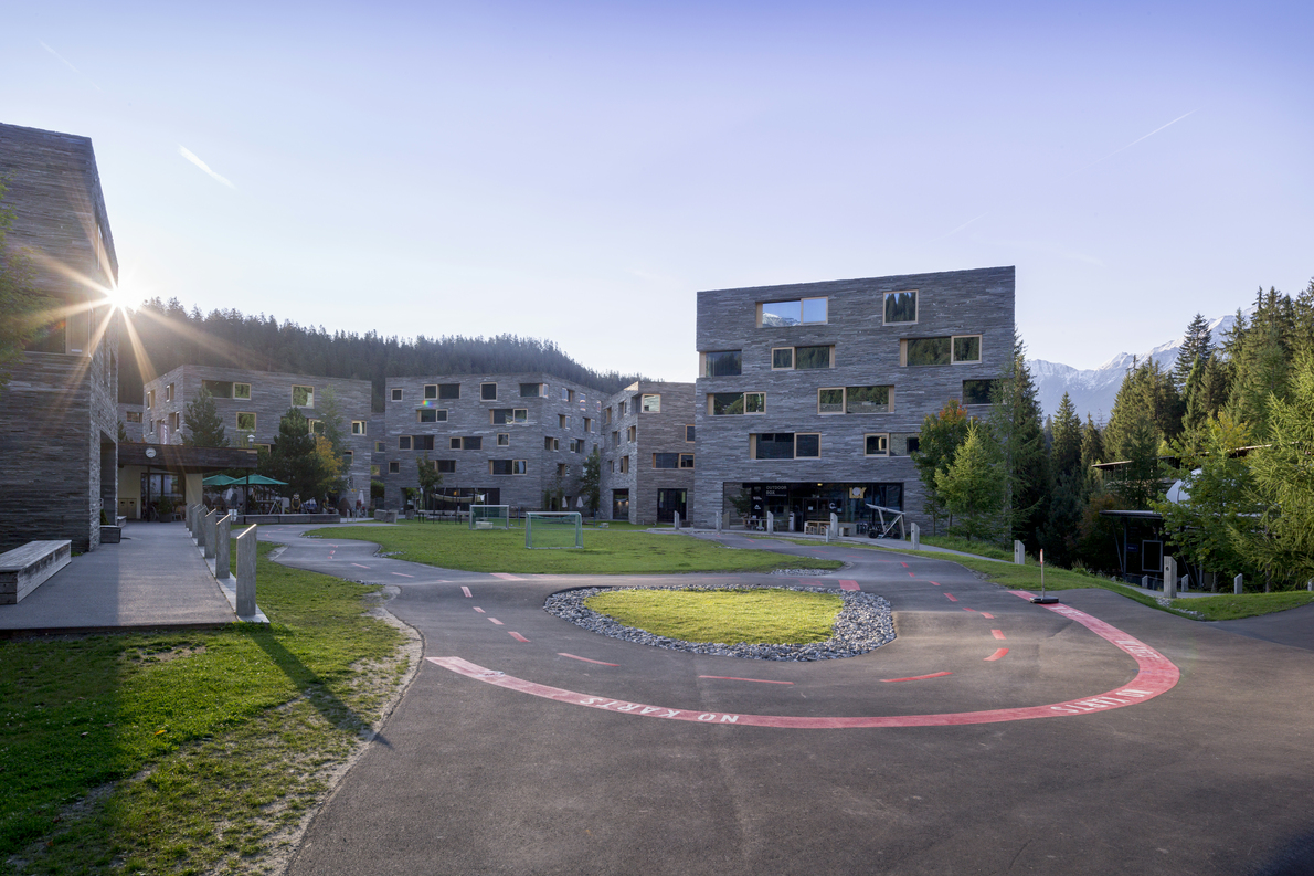 Weisse Arena: Wegfall von Wohnungsverkäufen drückt auf den Gewinn