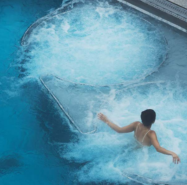 Thermalbad Zurzach: Frühzeitiger Ausstieg aus fossilem Brennstoff zahlt sich nun aus