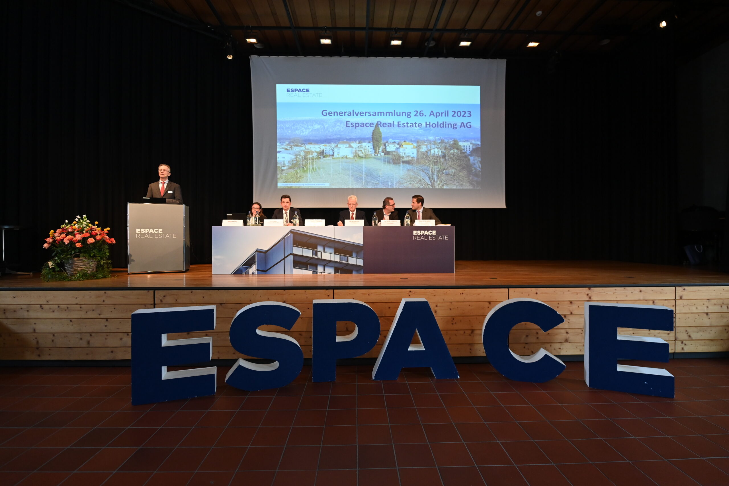 Espace Real Estate: Kapitalerhöhung vollumfänglich gezeichnet