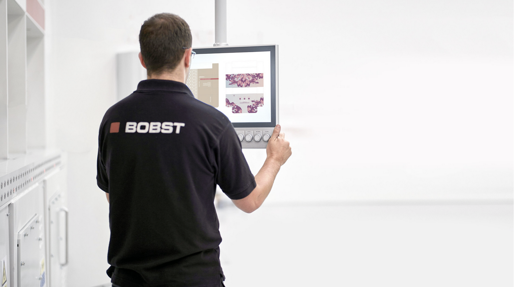 Bobst Group: Solide Geschäftsentwicklung 2023 und vorsichtiger Ausblick