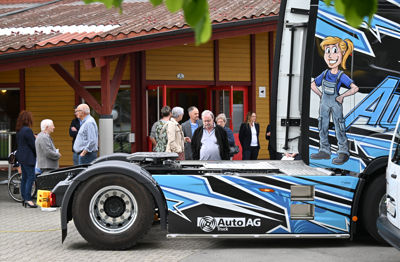 Auto AG Holding Aktionariat begeistert von hervorragendem